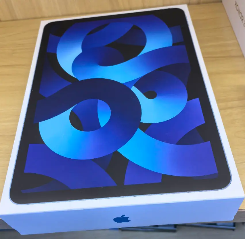 99新苹果平板 ipadAir5代 64G 蓝色 