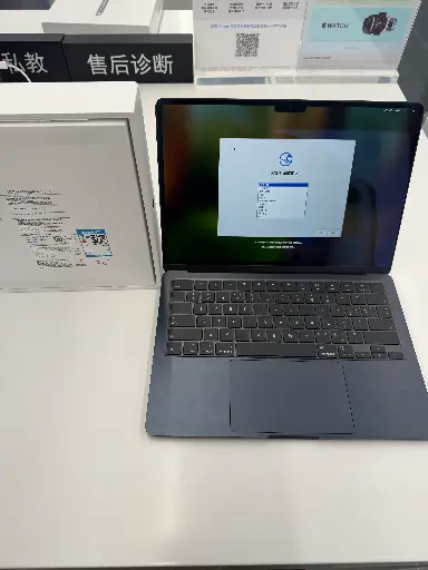 样机下架 MacBook Air M3 256G 13寸 黑色