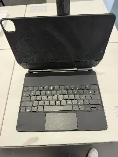 样机下架 iPad Pro 妙控键盘 11寸 黑色